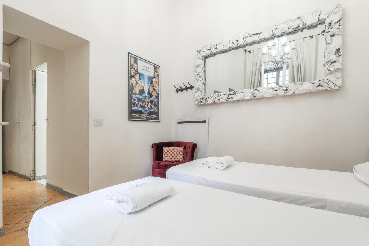 Apartmán Luxury Piazza Navona Escape 11 Řím Exteriér fotografie